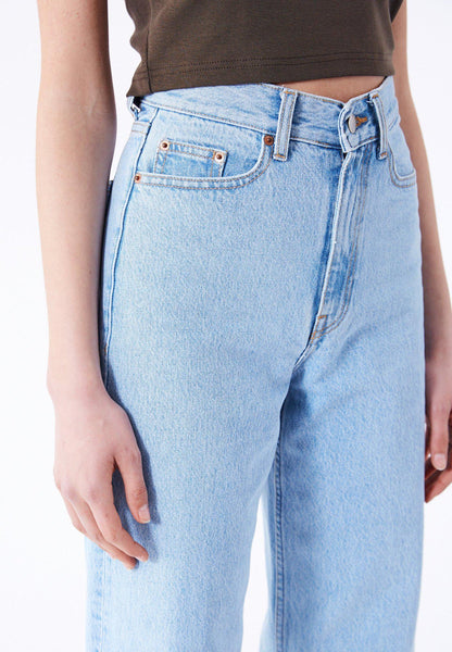 DR Denim Echo Straight Leg Jean - Stream Light Retro