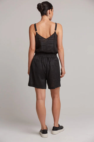 EB&IVE Studio Linen Shorts - Black