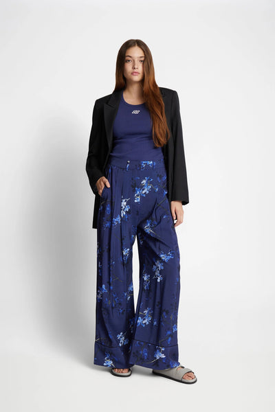 Munthe Faicus Printed Trousers - Navy