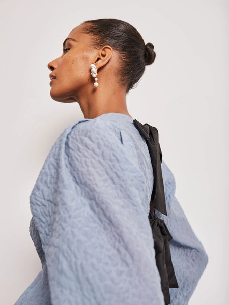 Vivere Ada Full Sleeve Bow Back Blouse - Blue