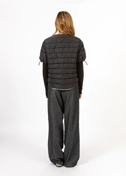 Coster Copenhagen CCHeart Asta Quilted Short Sleeve Jacket - Black