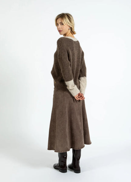 Coster Copenhagen Colour Block V Neck Sweater - Hazel/Sand