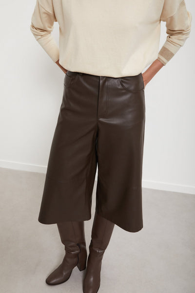 Ottod'Ame Bermuda Culotte Shorts with Pleats - Chocolate
