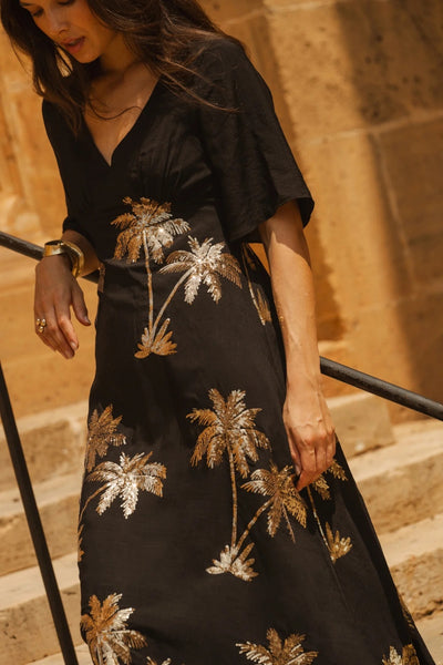Traffic People Blythe Maxi Dress - Palms of Gold (black)