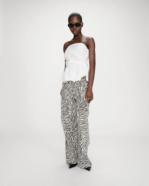 Grace & Mila Valo Fitted Peplum Cami - White