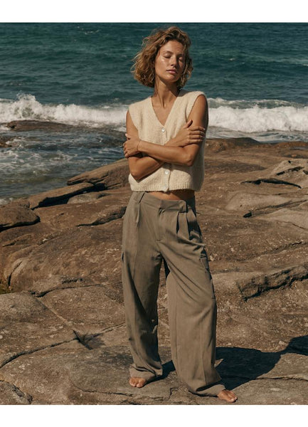 AMERICAN DREAMS Telma Knitted Vest - Beige