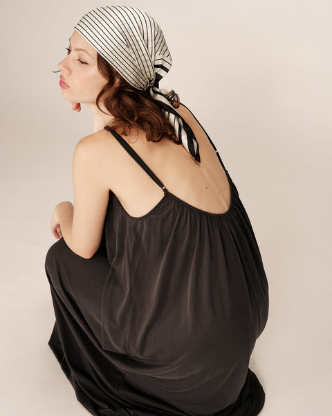 Grace & Mila Pivoine Maxi Sundress - Black