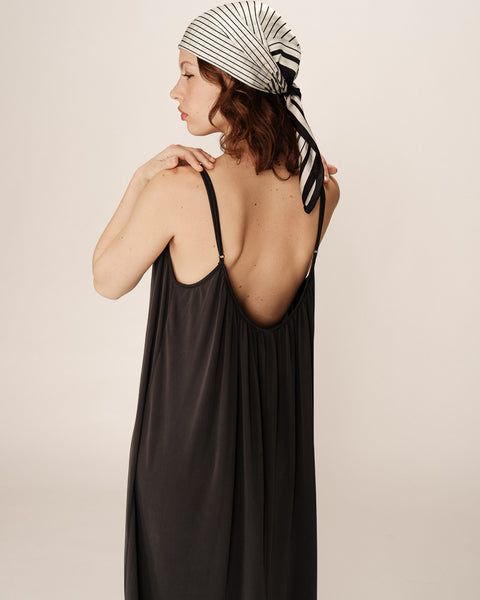 Grace & Mila Pivoine Maxi Sundress - Black