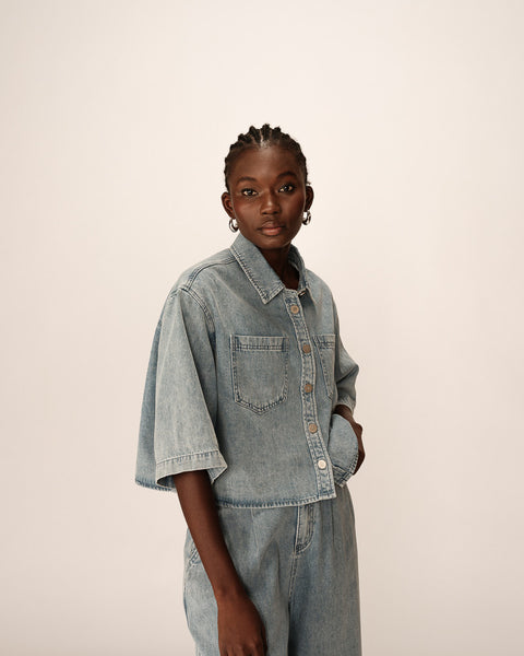 Grace & Mila Pomona Cropped Denim Shirt - Sky Blue