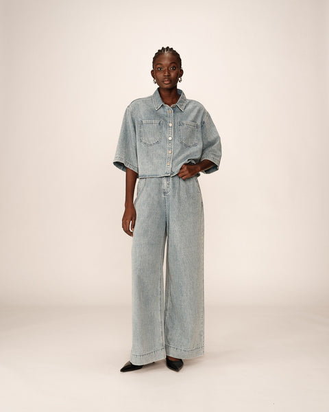 Grace & Mila Pomona Cropped Denim Shirt - Sky Blue