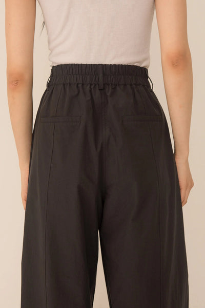 VI.VE.RE Thea Barrel Leg Trouser - Black