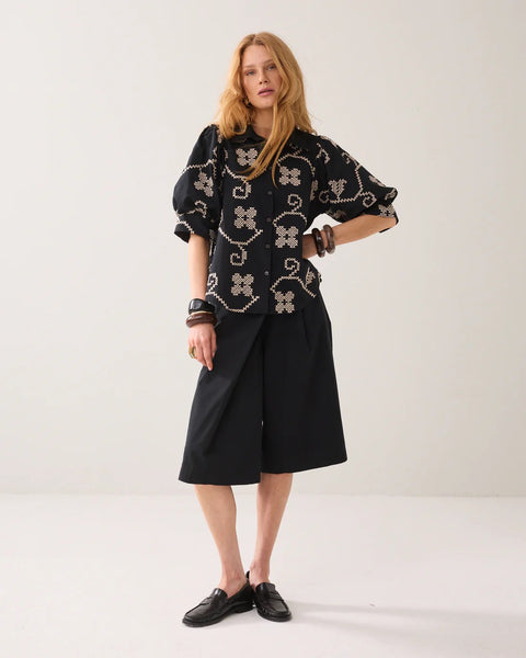 Summum Woman Embroidered Blouse - Black
