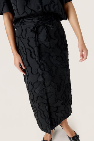Soaked In Luxury SLNadina Pencil Skirt - Black