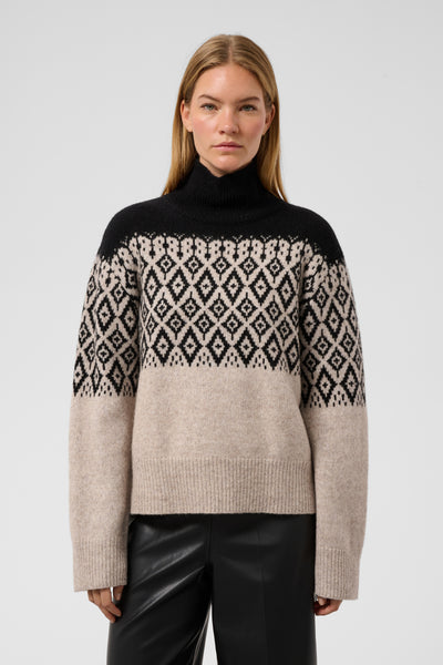 Soaked In Luxury SLKaegan Pullover - Black and Pistachio Fair Isle