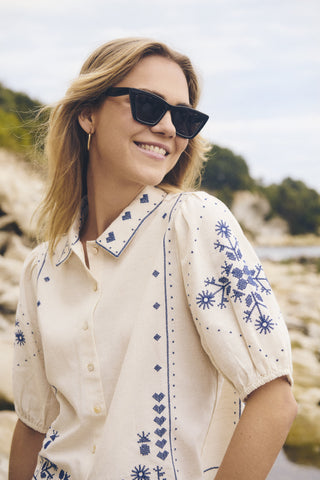 Saint Tropez RomelleSZ Embroidered Shirt - Turtledove