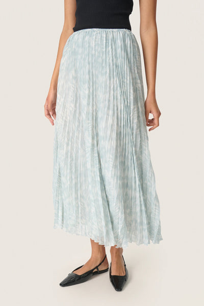 Soaked In Luxury SLMarta Evelina Pleated Skirt - Silver Blue Stroke Print