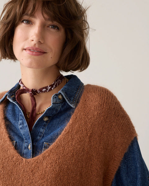 Summum Woman Spencer Mohair Sleeveless V-Neck Knit - Brown