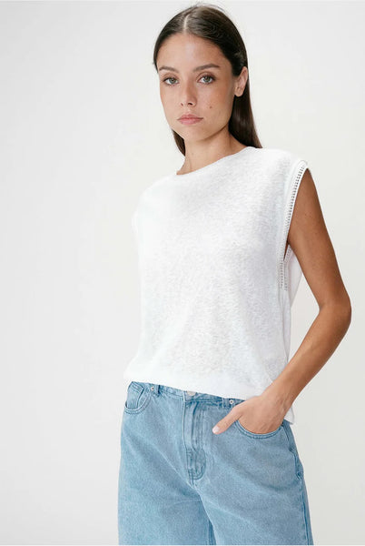 Grace & Mila Wallace Sleeveless T-Shirt - Ivory