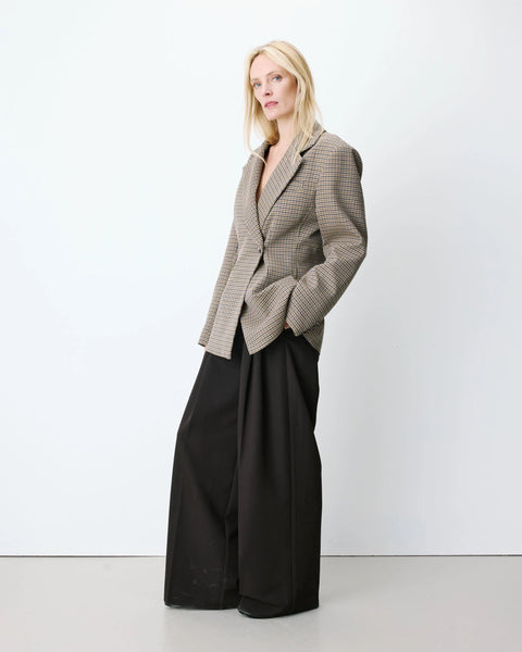 Grace & Mila Almond Tailored Houndstooth Blazer - Beige