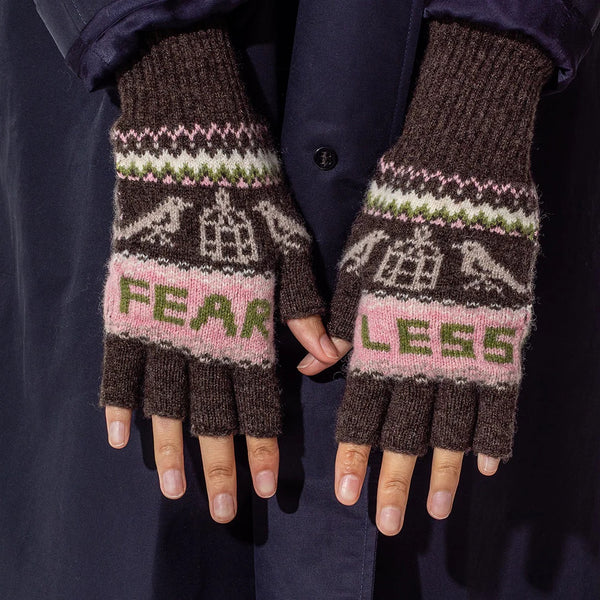 Black & Beech Fearless Fingerless Mittens - Cocoa
