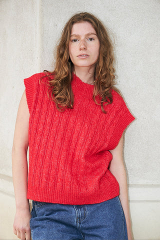 Lollys Laundry FinnLL Sleeveless Knit Vest - Red