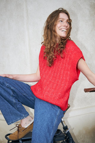 Lollys Laundry FinnLL Sleeveless Knit Vest - Red
