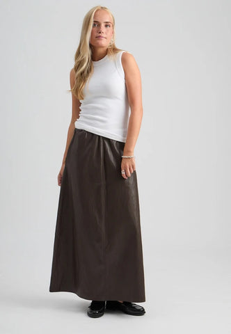 Peppercorn PCSage Pleather Maxi Skirt - Java Brown