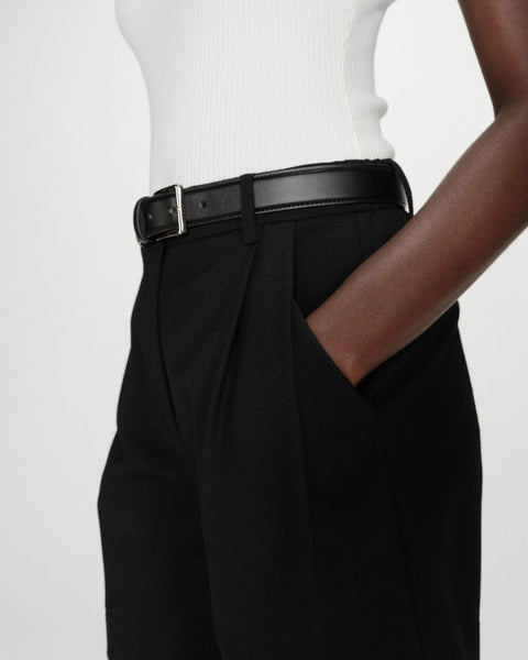 Grace & Mila Vite Straight Pleated Shorts - Black