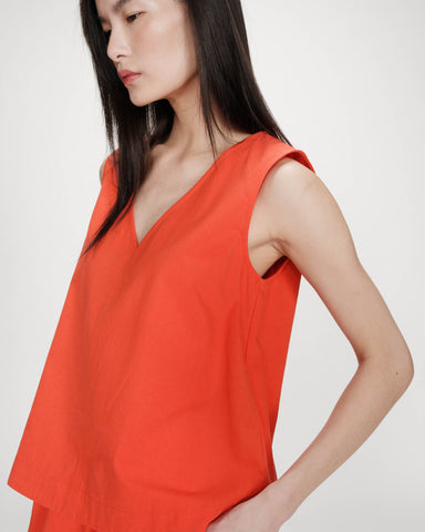 Grace & Mila Vagabond Sleeveless Cotton V Neck Top - Sanguine