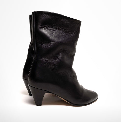 Anonymous Vully 50 Stiletto Soft Calf Boot - Black