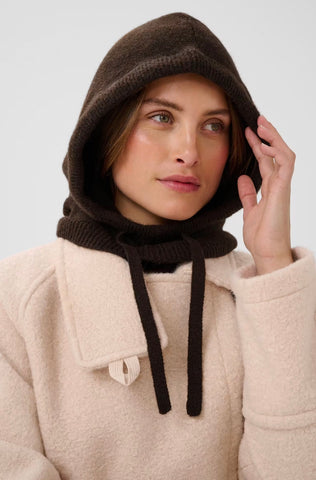 Saint Tropez AlulluSZ Knitted Hood - Chocolate Brown