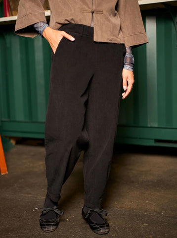 Black Colour BCMemphis Corduroy Barrel Pant - Coffee