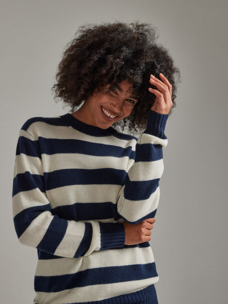 Salts Cashmere Lofty Crew Neck Sweater - Navy / Soft White