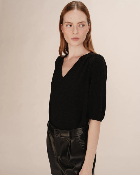 Grace & Mila Timide V Neck Top - Black