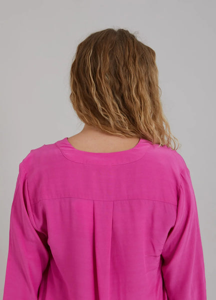 Coster Copenhagen V Neck LS Shirt with Pleats - Raspberry Pink